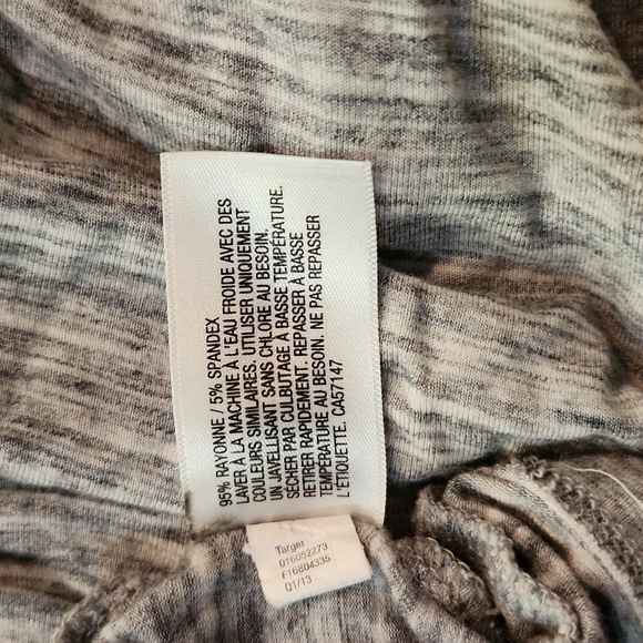 mossimo Vneck Gray Medium Tee - Picture 5 of 5